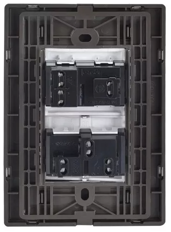 Placa Armada con 1 Apagador de Escalera y 1 Contacto de 1.5 Módulos, Acero Inoxidable